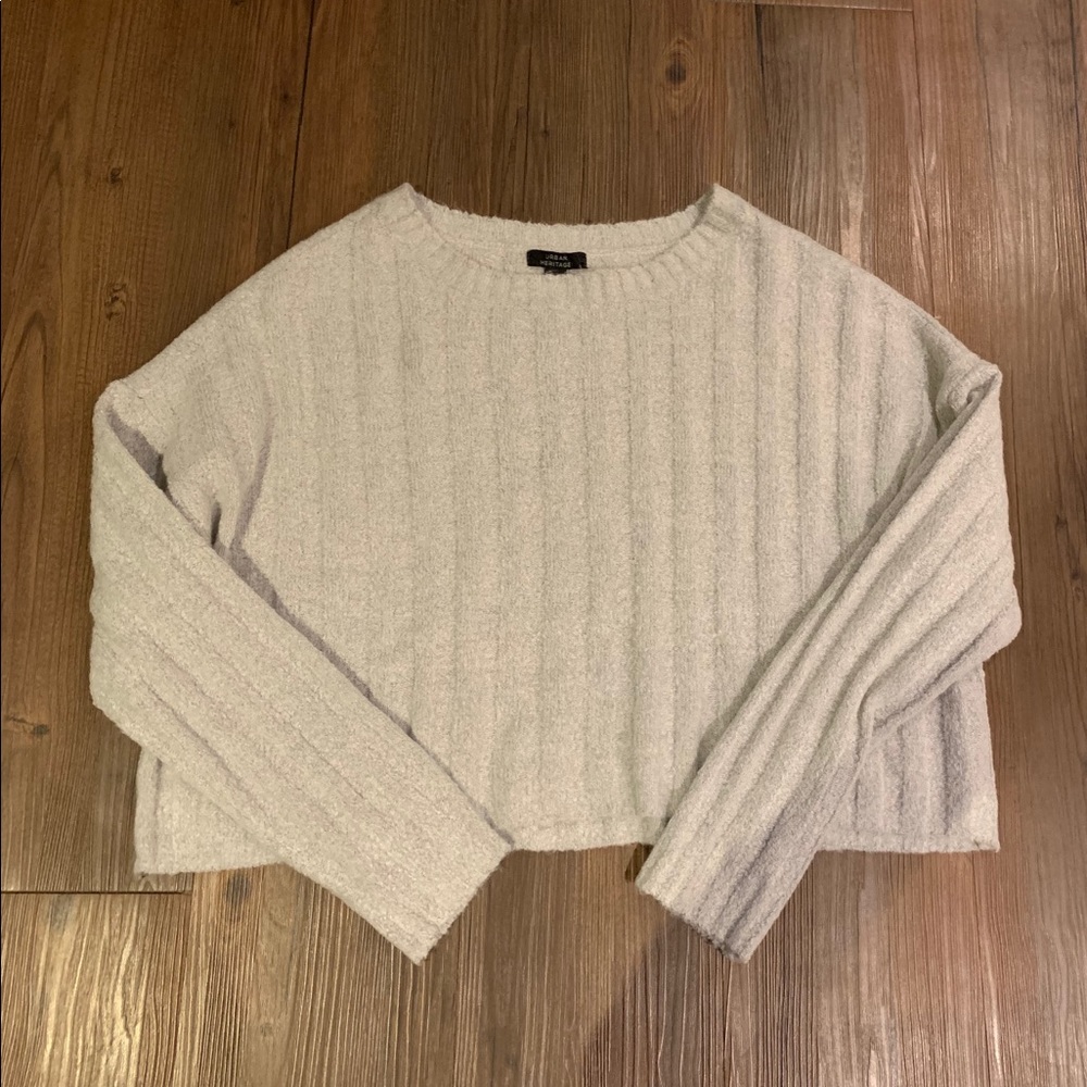Grey sweater